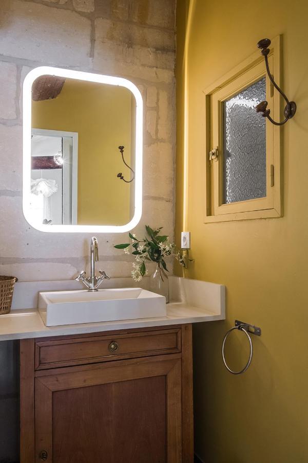 Arles Maison Petite Roquette Et Garage Екстериор снимка